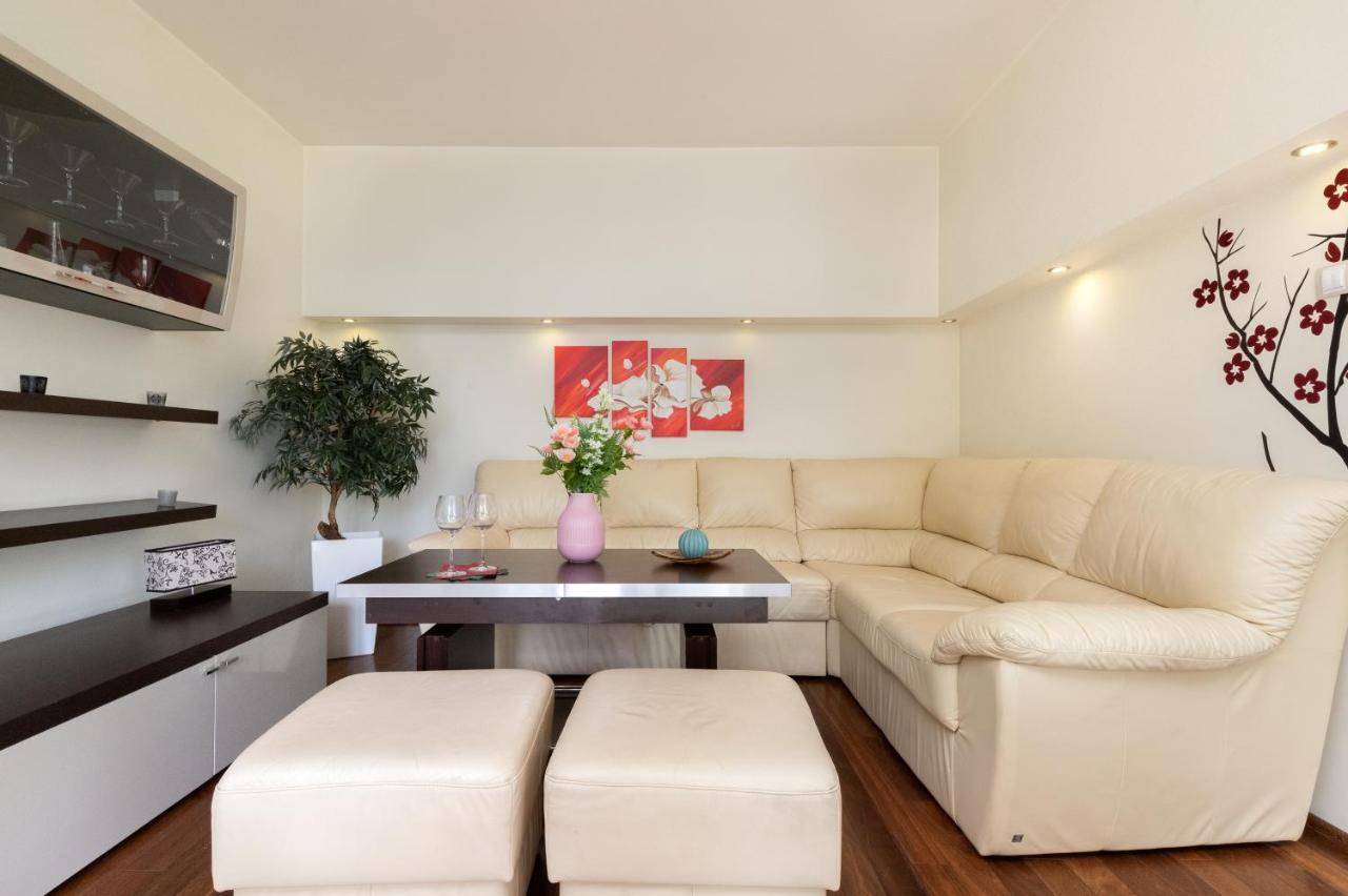 Apartment Trzy Zagle Gdansk By Noclegi Renters Bagian luar foto