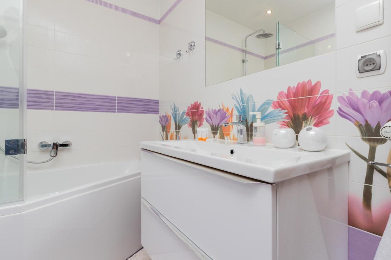 Apartment Trzy Zagle Gdansk By Noclegi Renters Bagian luar foto